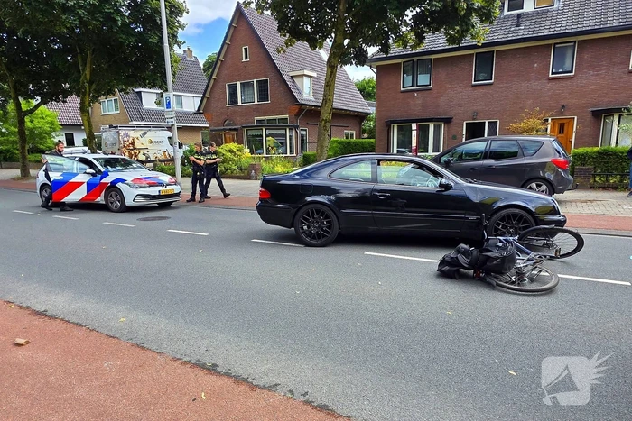 Fietser gewond bij aanrijding met auto