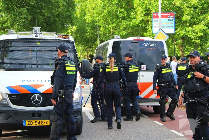 Mobiele eenheid ingezet bij protest