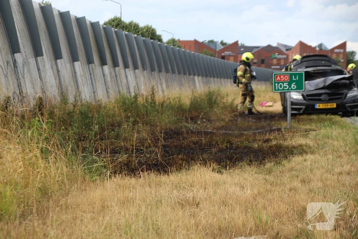 autobrand leidt tot snelwegafsluiting