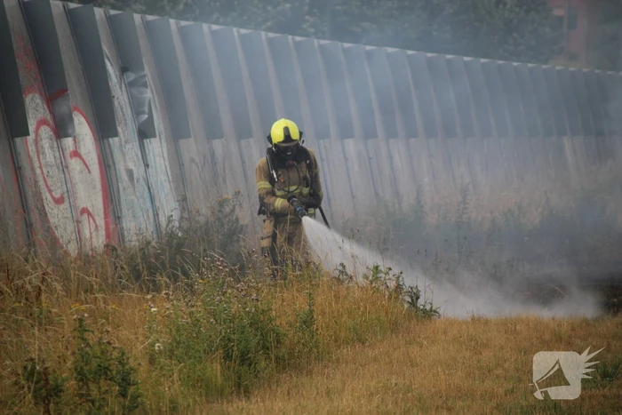 autobrand leidt tot snelwegafsluiting