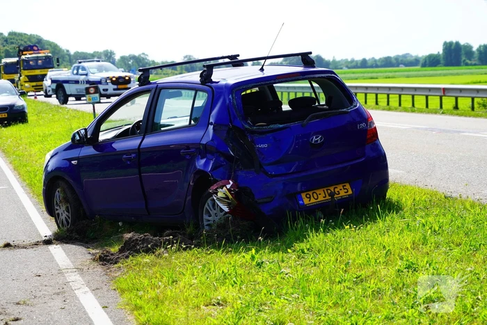 Kettingbotsing met vijf voertuigen