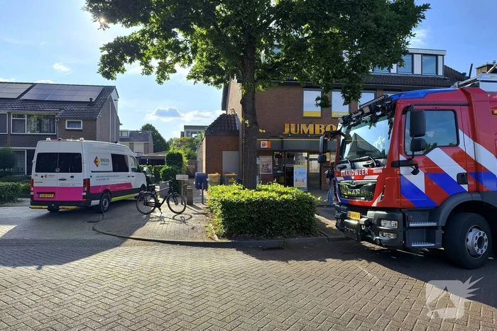 Supermarkt ontruimd vanwege vreemde lucht