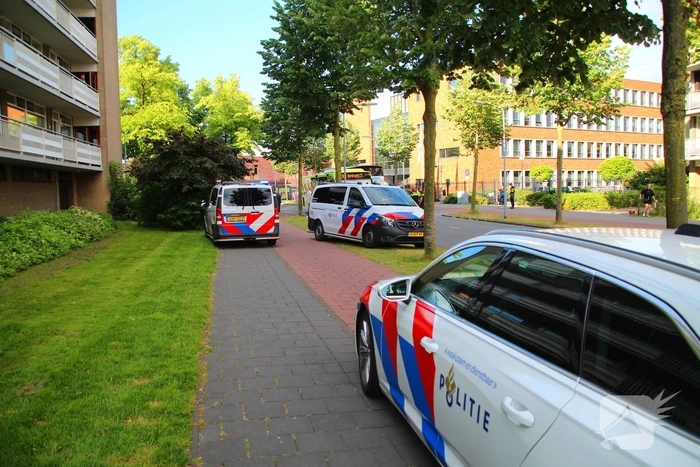 Zwaargewonde bij aanrijding met lijnbus