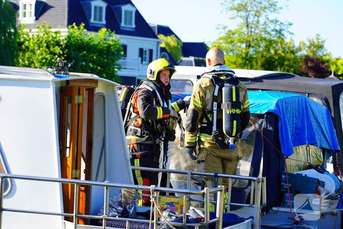 Brandweer onderzoekt geur, zorgen om welzijn dieren