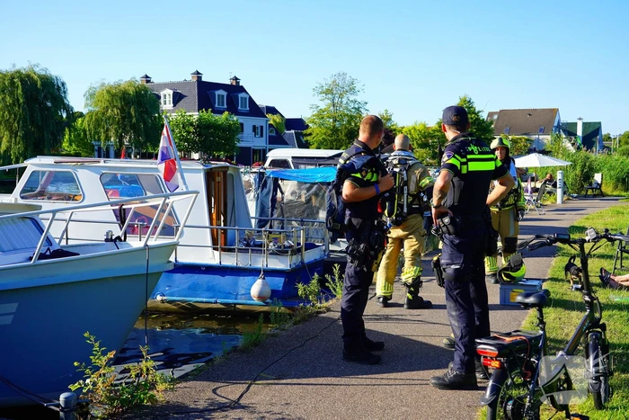 Brandweer onderzoekt geur, zorgen om welzijn dieren