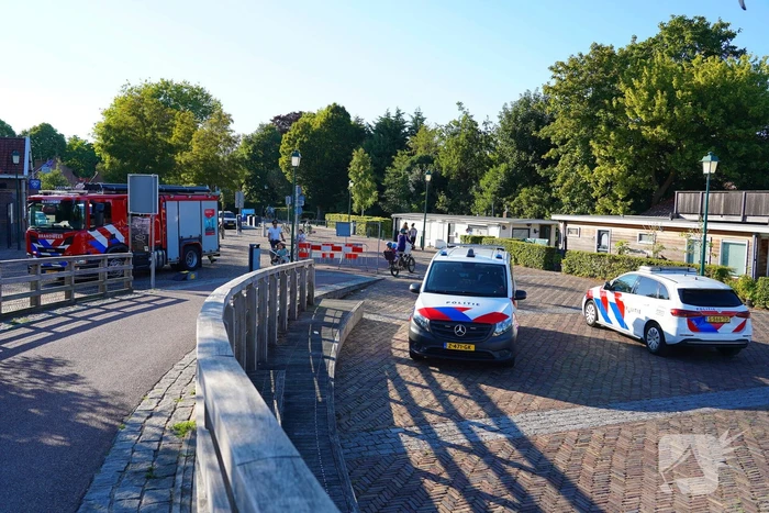 Brandweer onderzoekt geur, zorgen om welzijn dieren