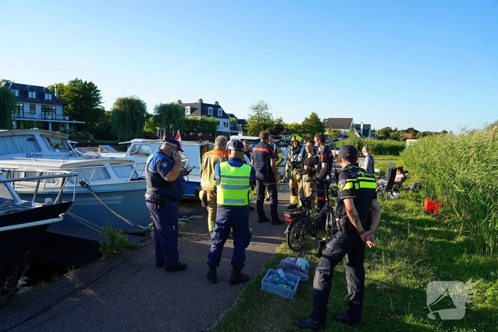 Brandweer onderzoekt geur, zorgen om welzijn dieren