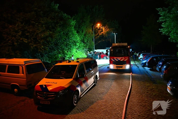 Voertuigbrand veroorzaakt grote schade