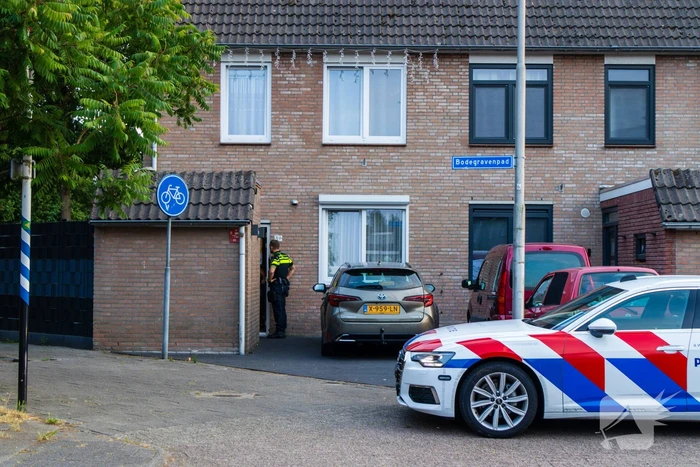 Crossmotorrijder vlucht en laat zwaargewonde fietser achter tijdens achtervolging