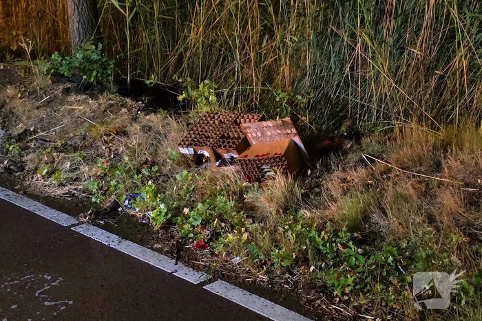 Vuurwerk veroorzaakt brand in berm