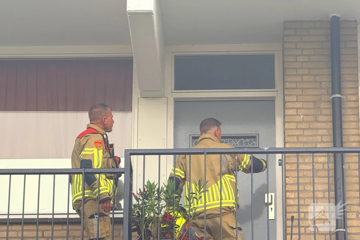 Brandweer ventileert schuren na melding