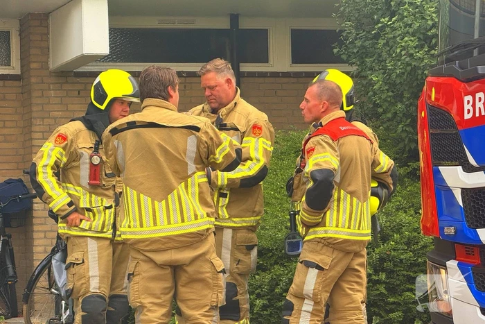 Brandweer ventileert schuren na melding