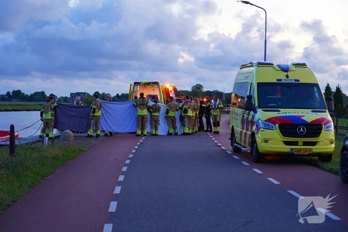 Drenkeling uit water gehaald door brandweerduikers
