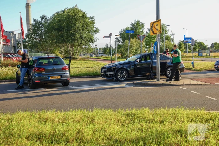 Vijf voertuigen betrokken in ongeval met letsel