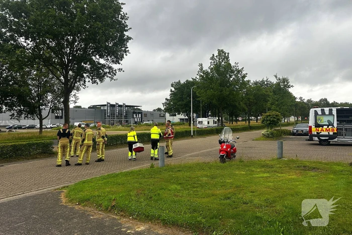 Dier in nood gered met ladderwagen