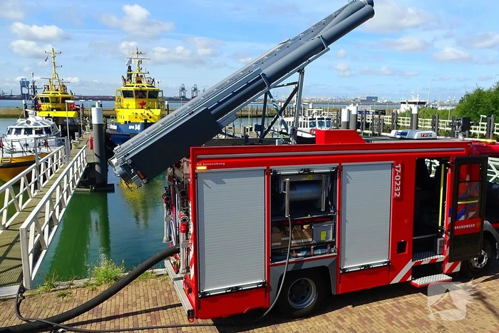 Generatorbrand op patrouillevaartuig
