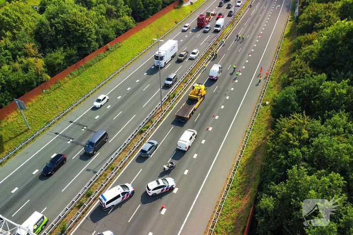 Rijbanen afgesloten na ongeluk