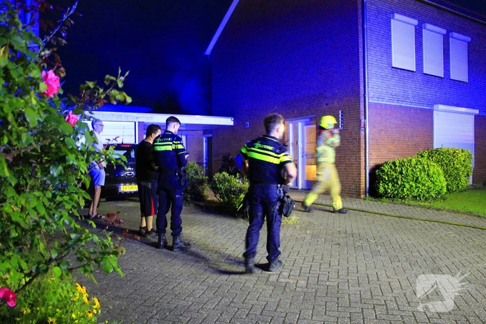 Veel rookontwikkeling in woning door vergeten pan op fornuis