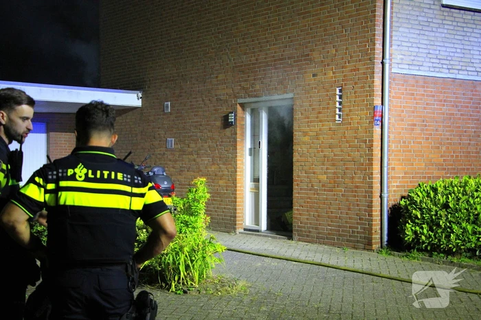 Veel rookontwikkeling in woning door vergeten pan op fornuis