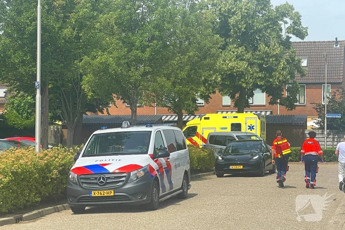 Traumahelikopter landt in woonwijk