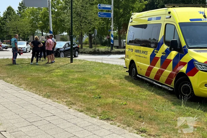 Lichtgewonde bij aanrijding op kruising
