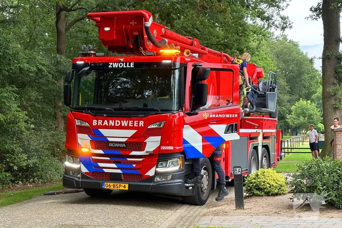 Hoogwerker inzet bij stormschade