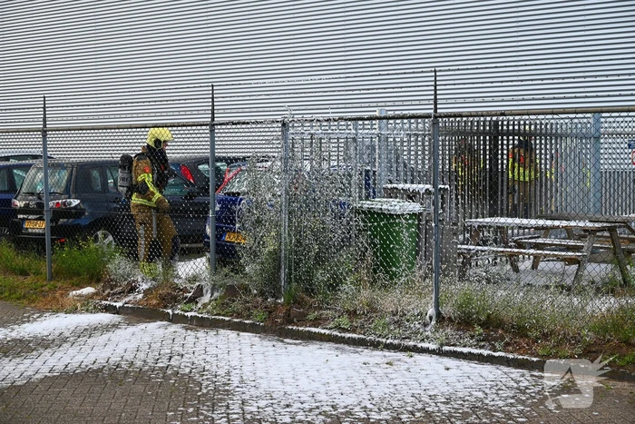 Auto zwaar beschadigd door brand