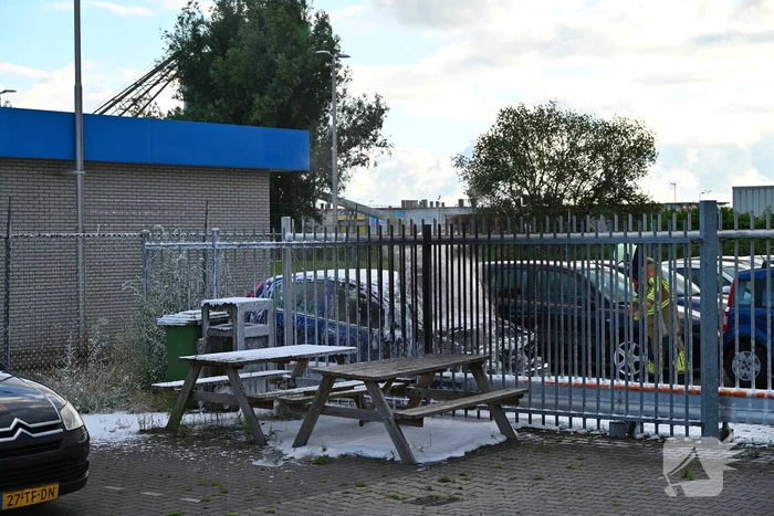 Auto zwaar beschadigd door brand