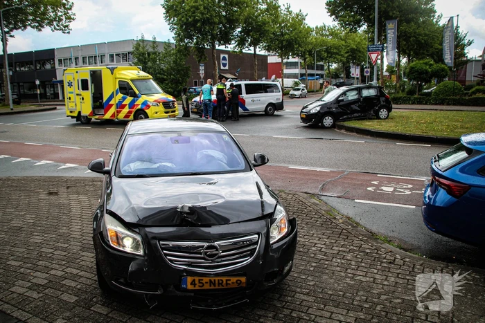 ongeval helmholtzstraat dordrecht