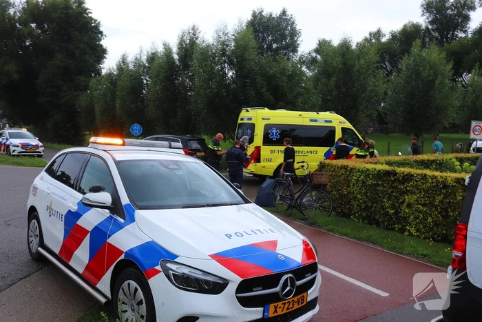 Scooterrijdster gewond bij aanrijding