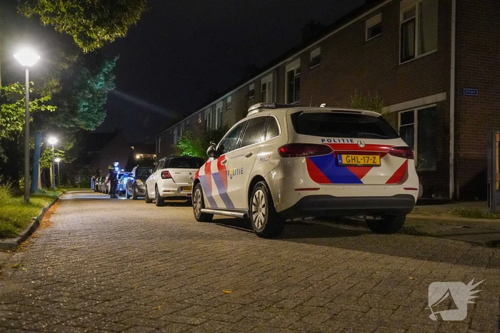 Woningdeuren beschadigd door nachtelijke explosie