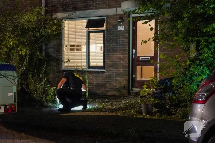 Woningdeuren beschadigd door nachtelijke explosie
