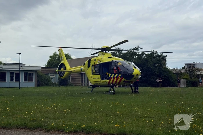 Medische noodsituatie in appartement leidt tot inzet traumahelikopter