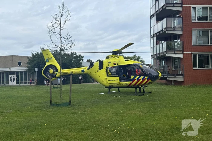 Medische noodsituatie in appartement leidt tot inzet traumahelikopter