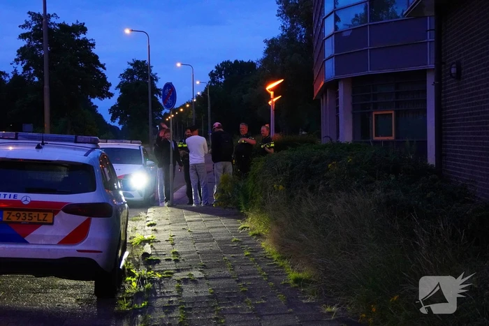 Politie treft baldadige jeugd aan
