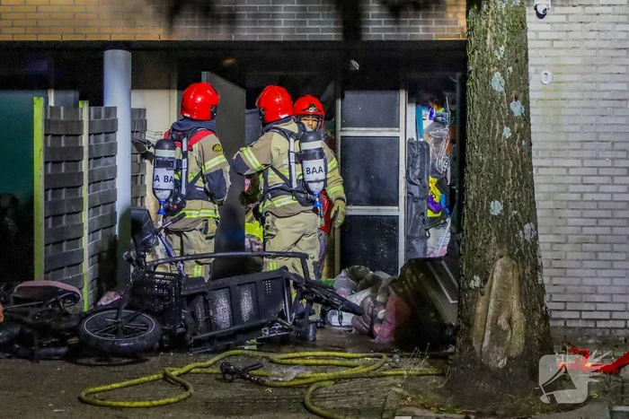 Explosie in woning leidt tot aanzienlijke schade