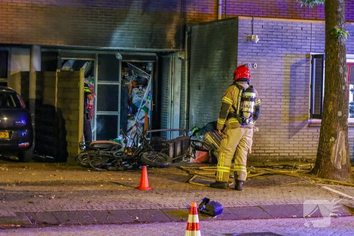 Explosie in woning leidt tot aanzienlijke schade
