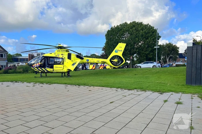 Brommerrijder zwaargewond bij aanrijding