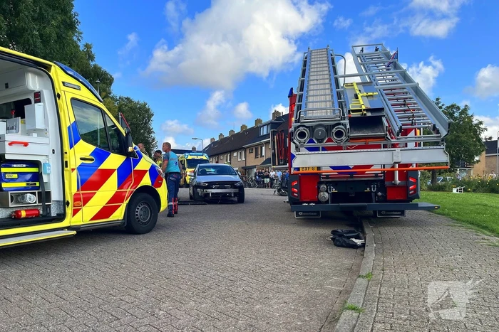Brommerrijder zwaargewond bij aanrijding