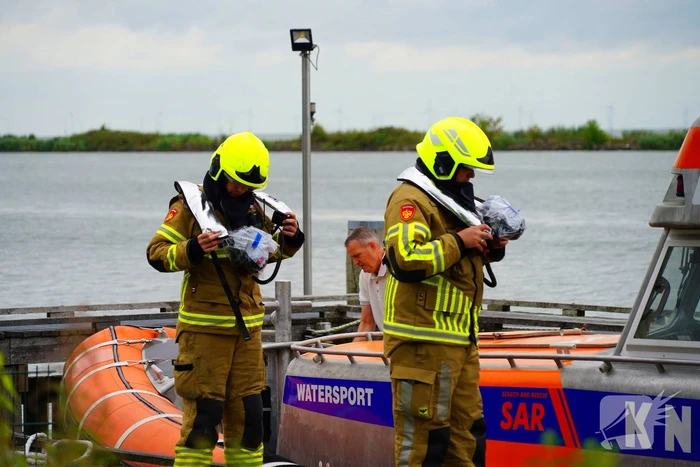 Reddingsoperatie op het water