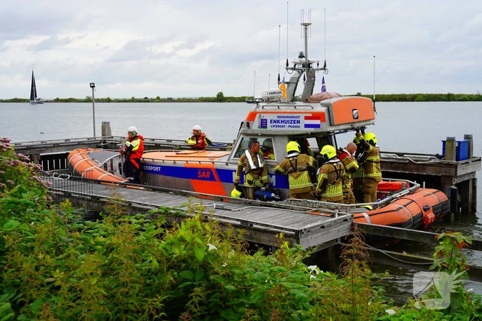 Reddingsoperatie op het water