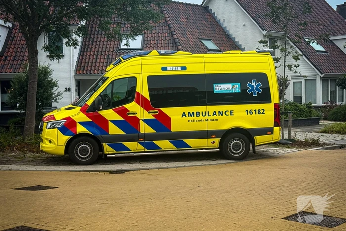 Postbezorger gewond na val