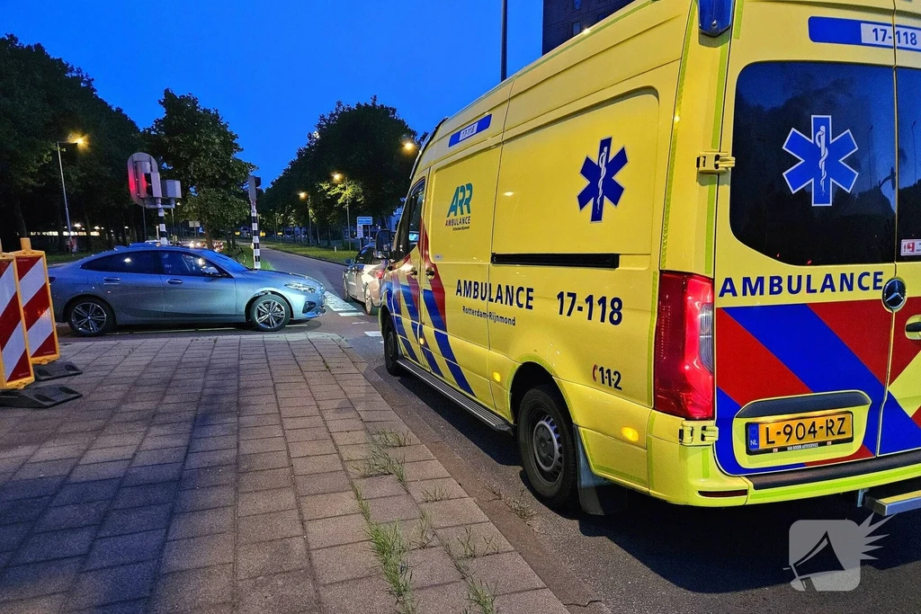 Groene Kruisweg 112 nieuws Hoogvliet Rotterdam 