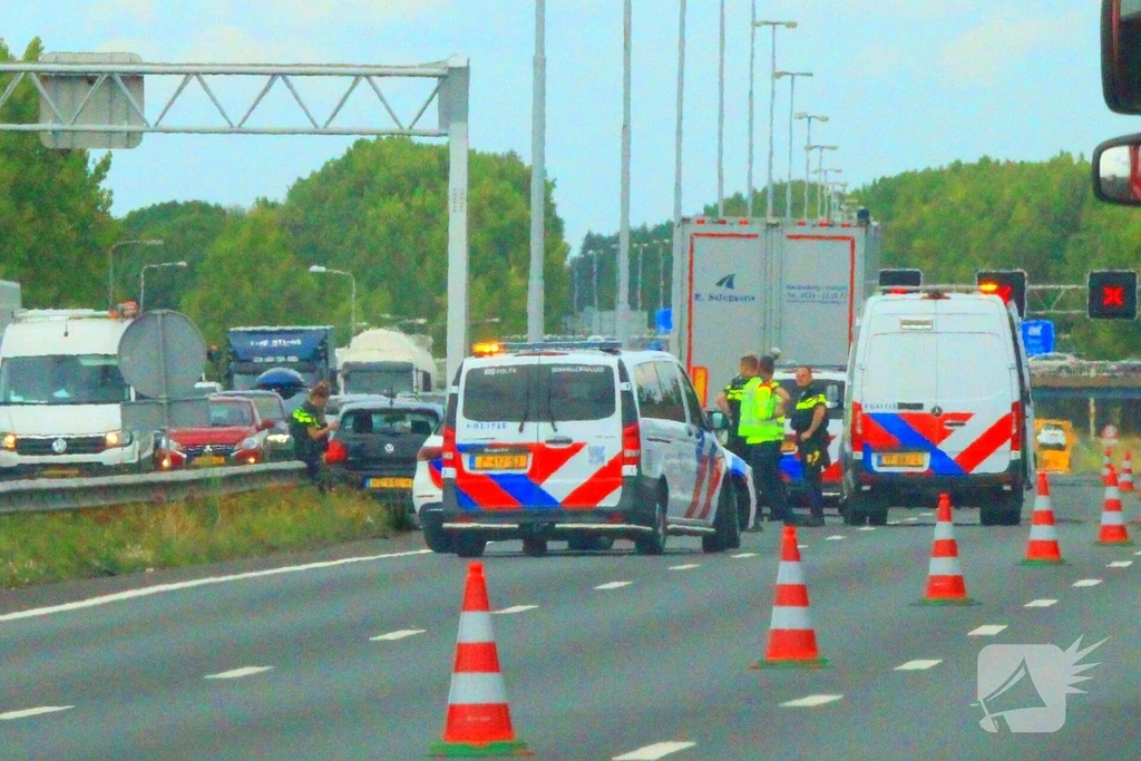 Rijksweg A2 L 94,1 Waardenburg 112 