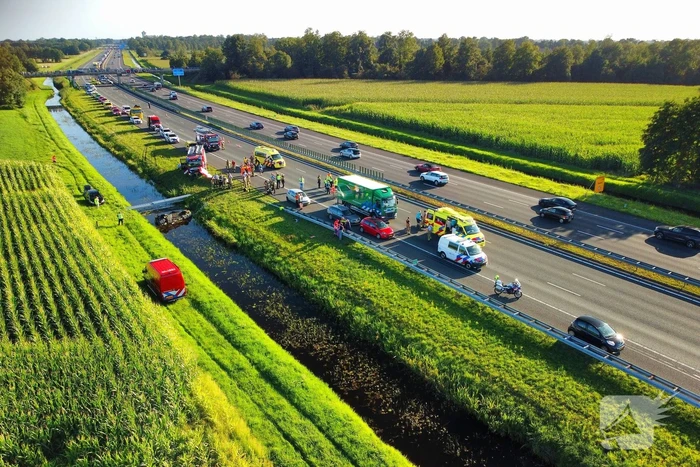 Meerdere slachtoffer bij auto te water