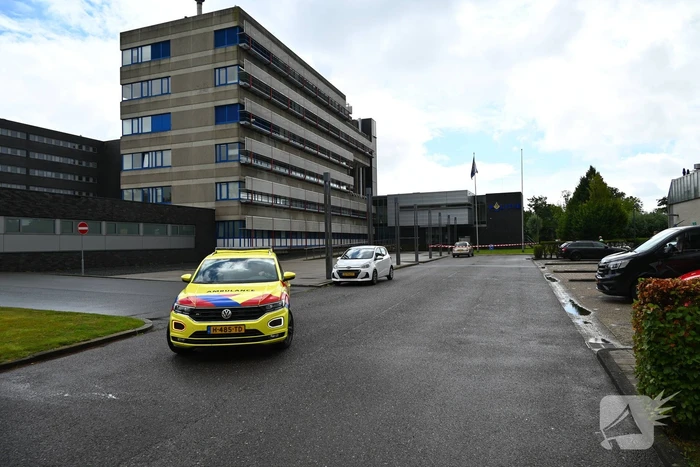 Slachtoffer steekpartij naar ziekenhuis