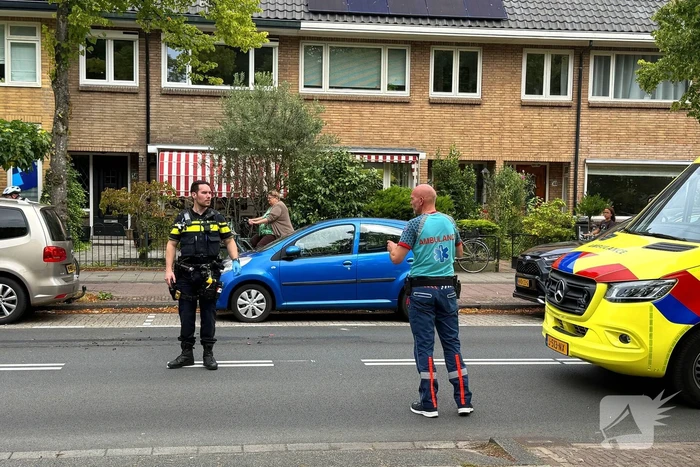 Aanrijding met letsel tussen auto en bestelbus
