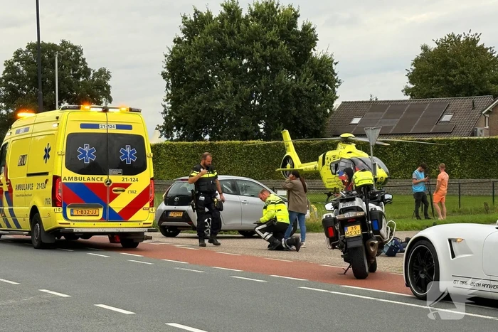 Fietser gewond na aanrijding met auto