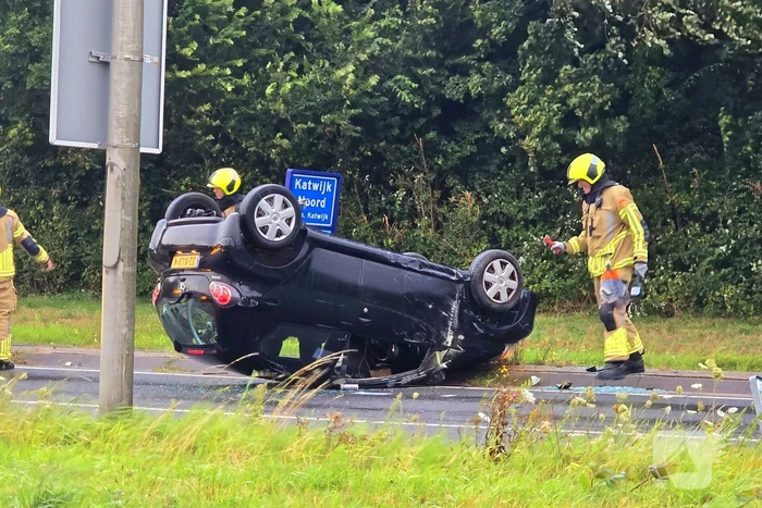 Auto uit de bocht bij ongeval