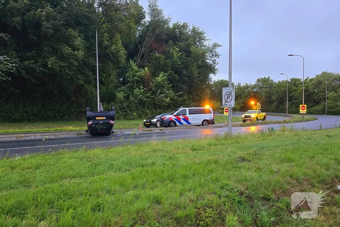 Auto uit de bocht bij ongeval